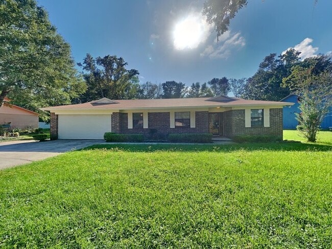 property at 950 Turtle Creek Dr S
