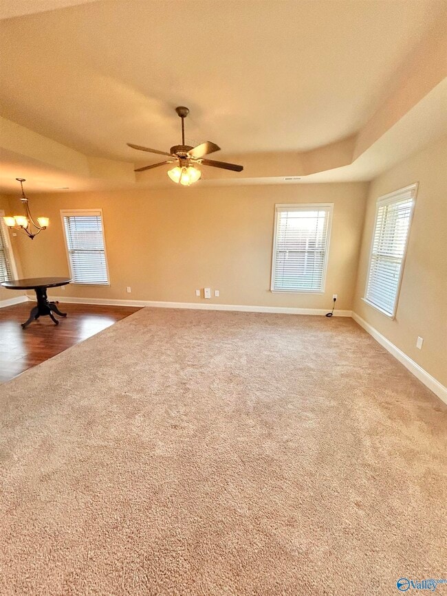 4955 Montauk Trail SE in Owens Cross Roads, AL - Building Photo - Building Photo