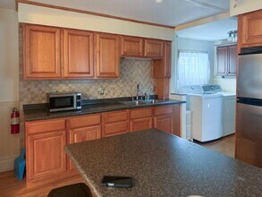 30-32 Sherman St in Burlington, VT - Foto de edificio - Building Photo