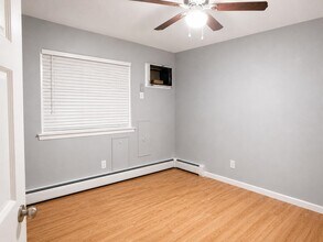 212 45th St in Union City, NJ - Building Photo - Building Photo