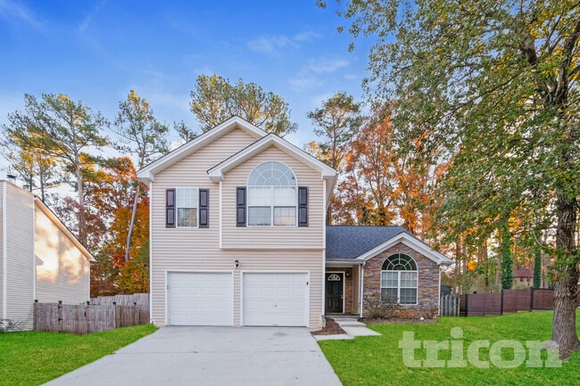 property at 660 Escalade Dr