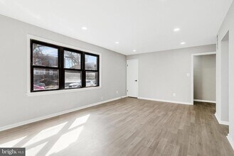 4970 Just St NE in Washington, DC - Building Photo - Building Photo