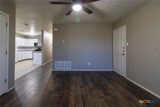 2708 Edgefield St in Killeen, TX - Foto de edificio - Building Photo