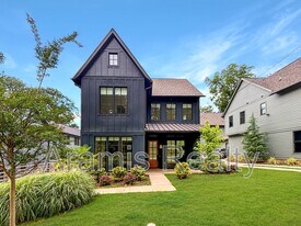 1241 Bridges Ave SW in Atlanta, GA - Building Photo