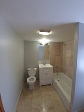 4152 W Lake St in Chicago, IL - Building Photo - Building Photo