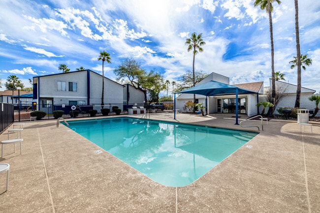 Midtown on Seneca in Tucson, AZ - Foto de edificio - Building Photo