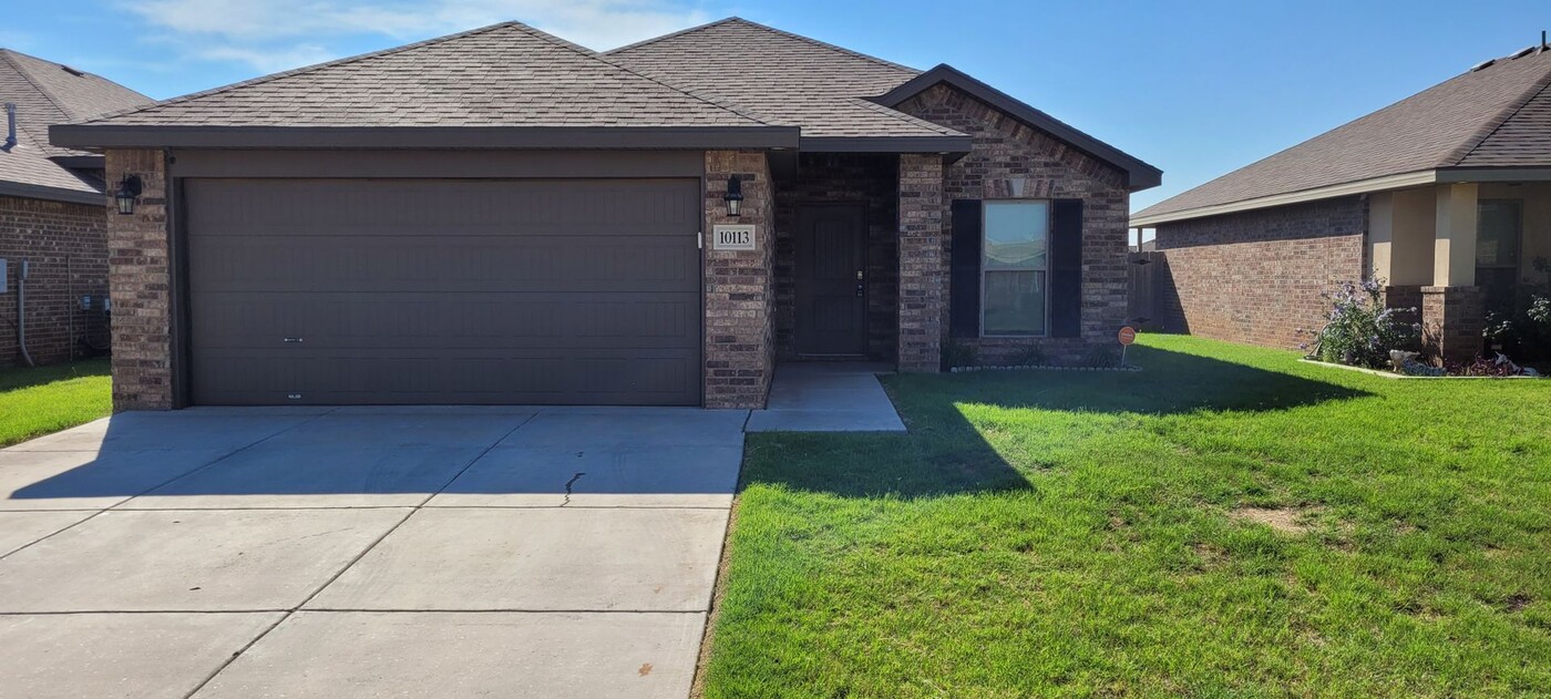 10113 Viola Ave in Lubbock, TX - Building Photo