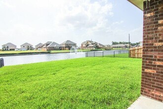 29618 Clover Shore Dr in Spring, TX - Building Photo - Building Photo