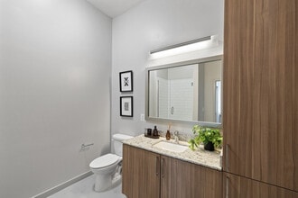 The Shelby in Alexandria, VA - Building Photo - Interior Photo