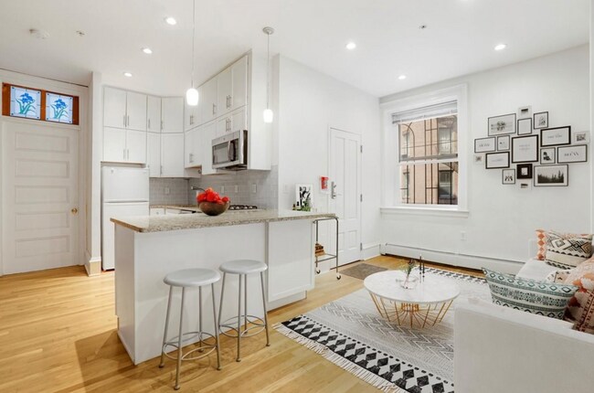 property at 31 Massachusetts Ave