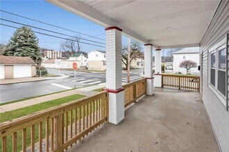 1101 2nd Ave in Coraopolis, PA - Building Photo - Building Photo