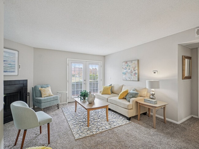 Sagebrook of Chapel Hill in Chapel Hill, NC - Building Photo - Building Photo