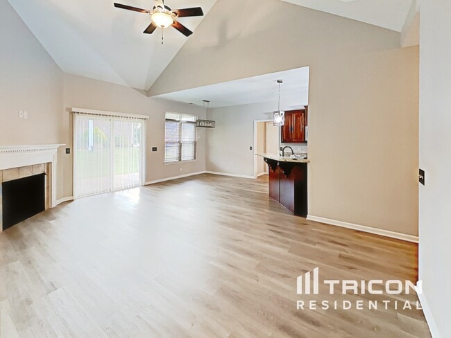 100 Cottage Trce in White House, TN - Building Photo - Building Photo