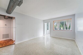 171 NE 46th St in Miami, FL - Building Photo - Building Photo
