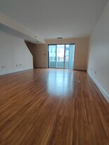 146 North Beacon St, Unit B4 in Boston, MA - Building Photo