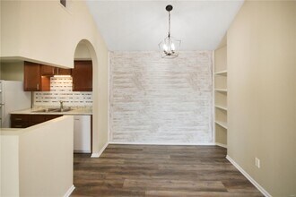 237 Shirley Ridge Dr in St. Charles, MO - Building Photo - Building Photo