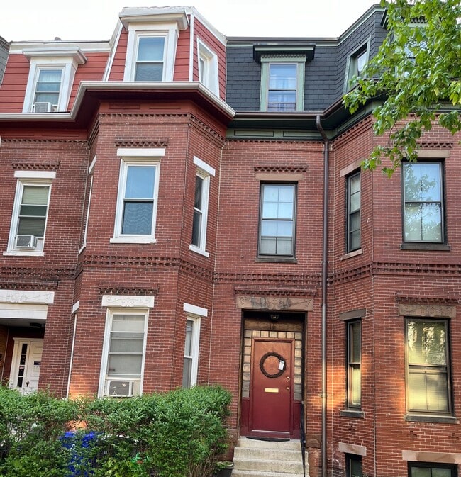 12 Wigglesworth St, Unit 1