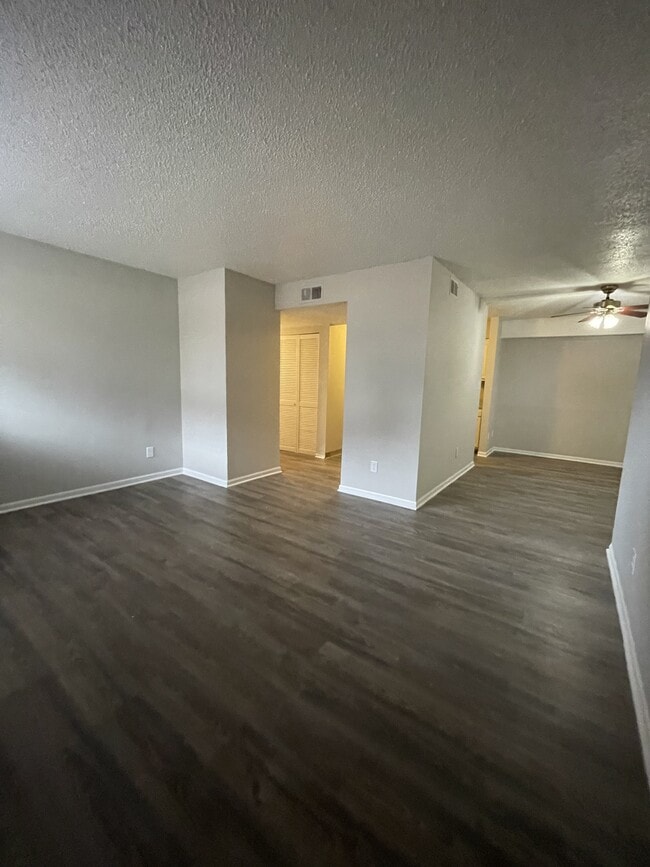 Stoneybrook Apartments