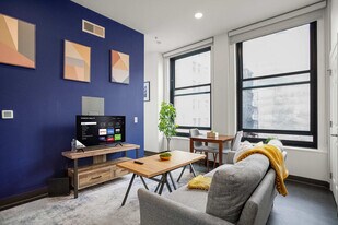 209 9th St in Pittsburgh, PA - Building Photo