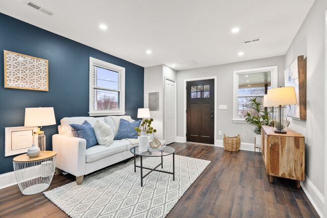 612 44th St NE in Washington, DC - Building Photo - Building Photo