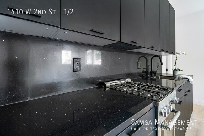 property at 1410 W 2nd St