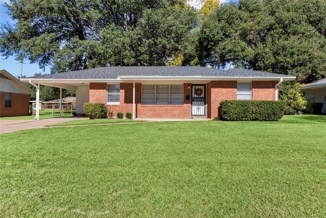 840 Natchez St in Shreveport, LA - Building Photo