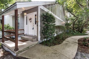 504 Main St in Destin, FL - Building Photo