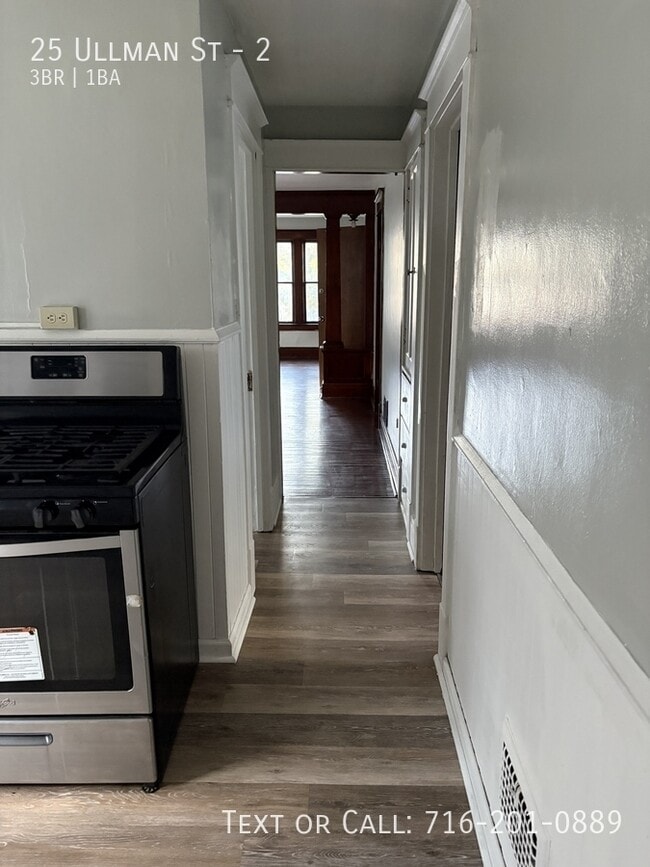 25 Ullman St in Buffalo, NY - Building Photo - Building Photo