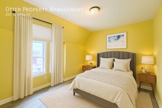 207 N 60th St in Philadelphia, PA - Building Photo - Building Photo