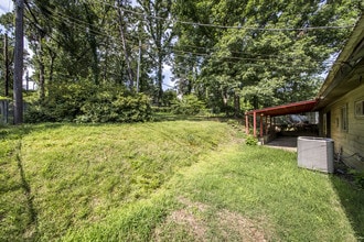 9 Windsor Dr in Little Rock, AR - Building Photo - Building Photo
