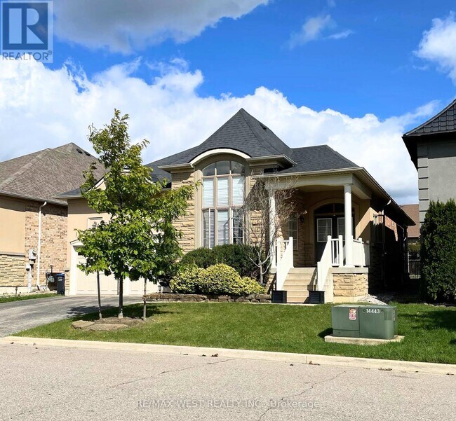 9 Odeon St in Brampton, ON - Building Photo - Building Photo