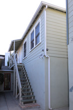 2345 Oak St in Santa Monica, CA - Building Photo - Building Photo