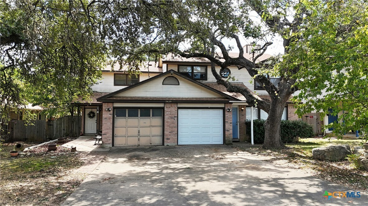 2639 Alcott Ln in Austin, TX - Foto de edificio