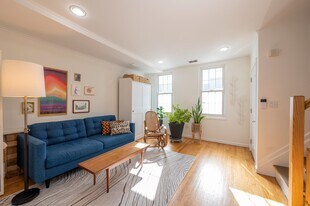 176 Webster Ave in Jersey City, NJ - Building Photo