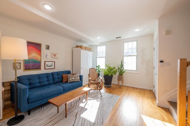 property at 176 Webster Ave