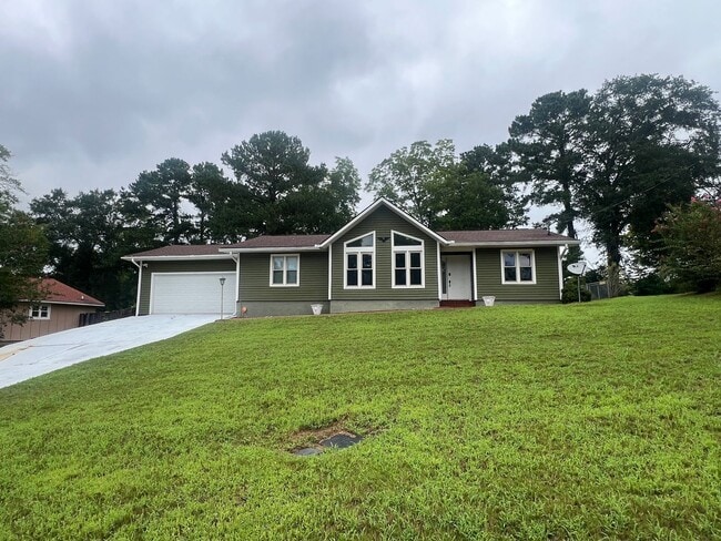 property at 114 Cahaba Dr