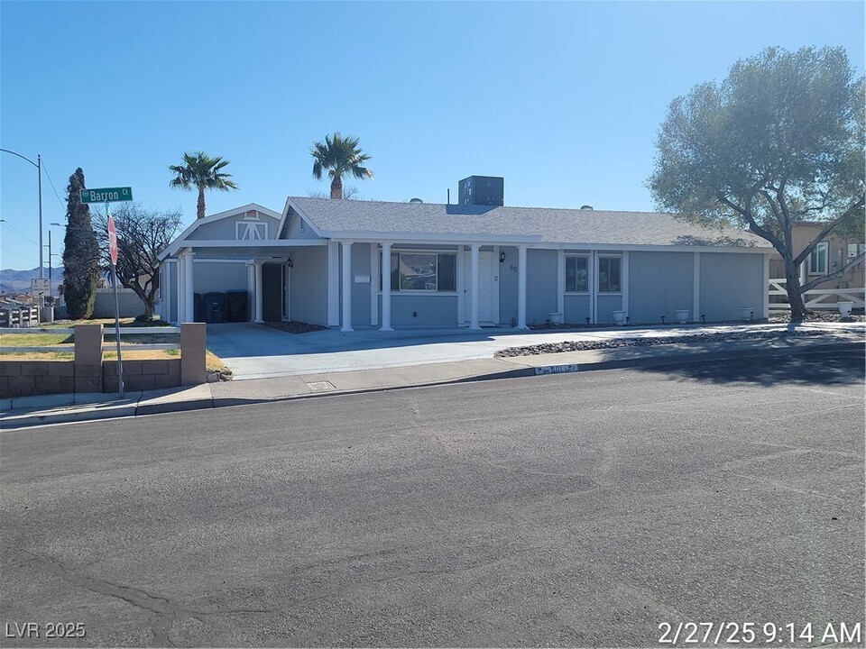 601 Barron Ct in Henderson, NV - Building Photo