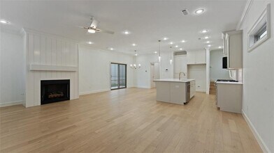 4402 W Bronco Dr in Fayetteville, AR - Building Photo - Building Photo