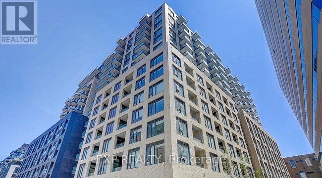 property at 543 Richmond St W