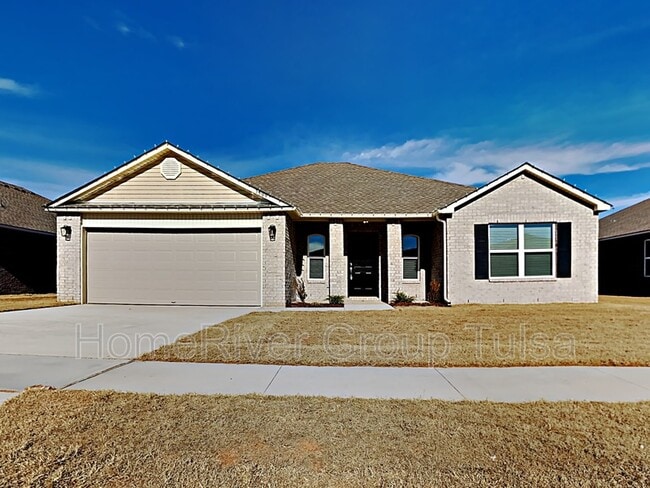 property at 7509 E 157th Pl S