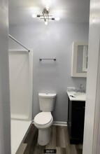 824 E 39th St, Unit B in Savannah, GA - Foto de edificio - Building Photo