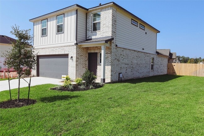 16 Courageous Side Way in Magnolia, TX - Building Photo - Building Photo