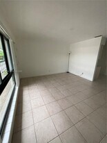 5910 NE 18th Ave in Fort Lauderdale, FL - Building Photo