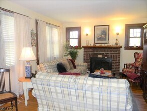 34 Ahnert Ave in North Haledon, NJ - Building Photo - Building Photo