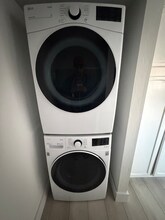 3031 N Civic Center Plaza, Unit 235 in Scottsdale, AZ - Building Photo - Building Photo