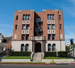 IRO - Irolo Apartments in Los Angeles, CA - Building Photo - Building Photo