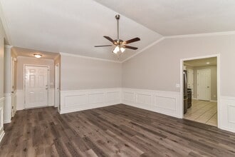 422 Shoal Cir in Lawrenceville, GA - Building Photo - Building Photo