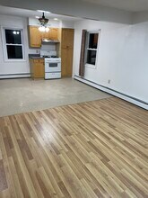 41 Higbie Dr in East Hartford, CT - Building Photo - Building Photo