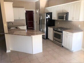 9291 N Fairmont Cir in Collierville, TN - Building Photo - Building Photo