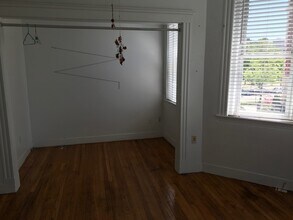 9 Buswell St, Unit 11 in Boston, MA - Foto de edificio - Building Photo